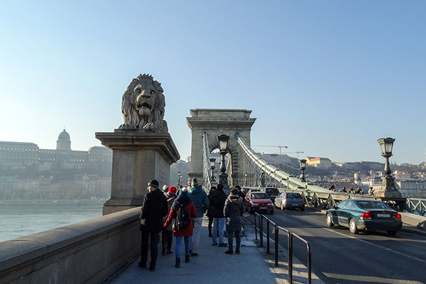 Chain bridge
