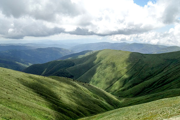 На път за връх Руен, Осоговска планина