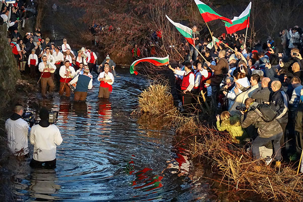 Мъжко хоро, Калофер 2018