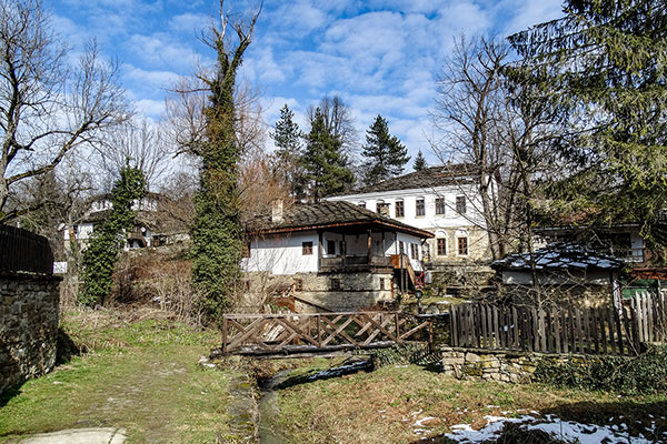 Архитектурно-исторически резерват Боженци