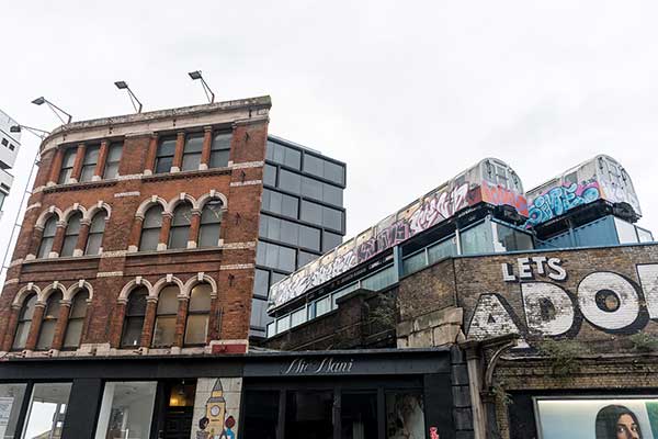 Blank walls are criminal - Shoreditch