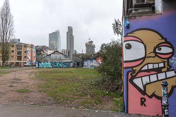 Blank walls are criminal - Brick lane