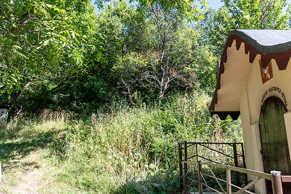 Екопътека Поглед към девет планини - параклис